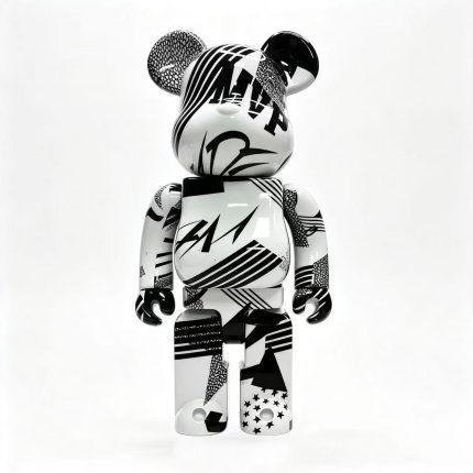 Home Decor Items Artistic Ornaments Collectible Figurine Li-Ning Dwyane Wade MVP Black White Geometric Collectible Figure Doll Figurine Large Desktop Decorative Ornament