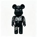 Home Decor Items Artistic Ornaments Collectible Figurine HEYTEA Matte Black Co-branded Collectible Figure Doll Figurine Large Desktop Decorative Ornament